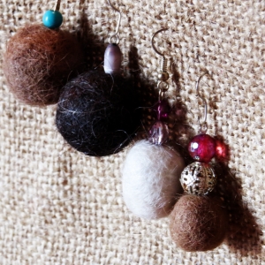 Earrings - Llama Wool & Decorations