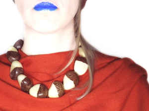 Tagua Necklace - Bicolor Seeds