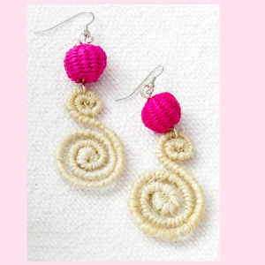 Earrings/FPCDS  CABUYA & PINK TOQUILLA